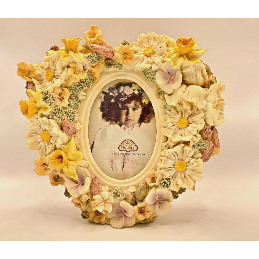 Vintage 1991 Fancy Frames Garden Bouquet 3D Floral Resin 3.5x5 Picture Frame